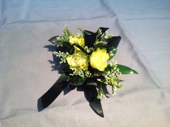 Yellow and Black from Lewis Florist in Grayslake, IL 