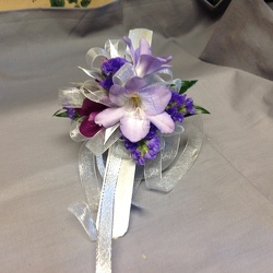 Aromatic Wristlett from Lewis Florist in Grayslake, IL 